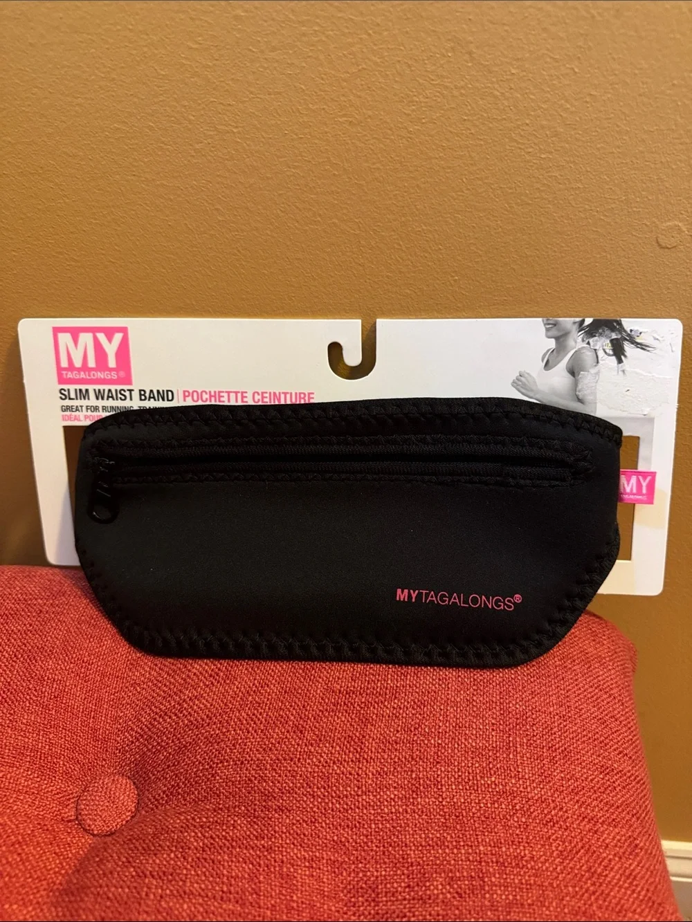 MYTAGALONGS Slim Waist Band Pouch - Black